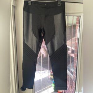 Elegant Black Leggings with Faux Leather Accents